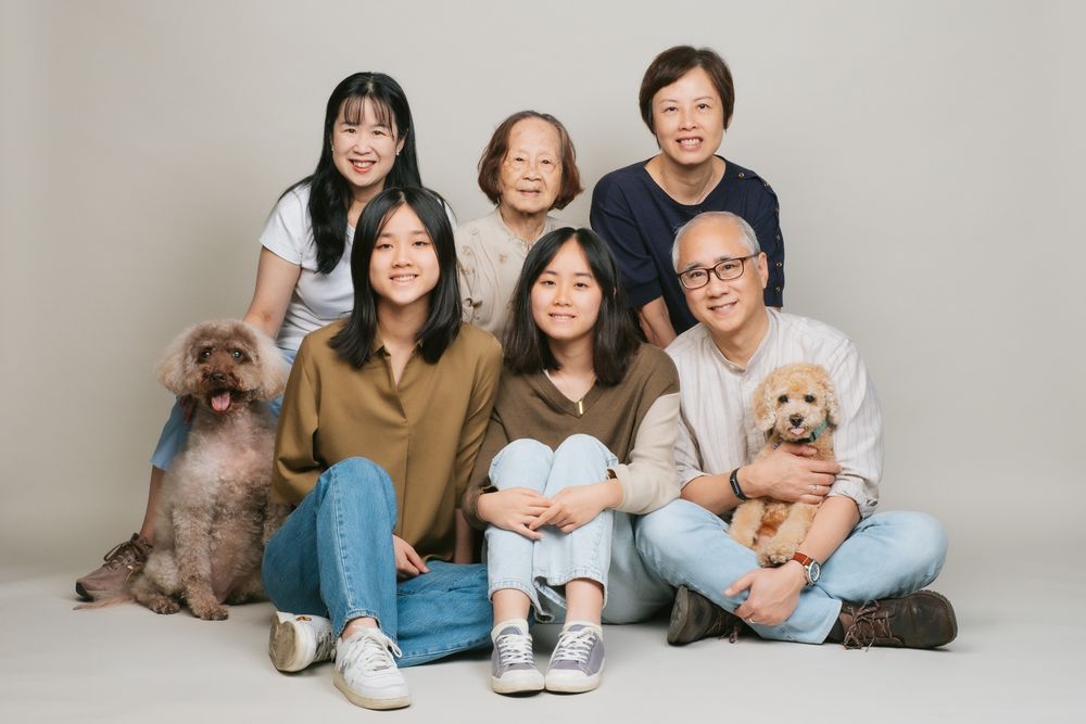 Families with Pets portrait by Furtographed