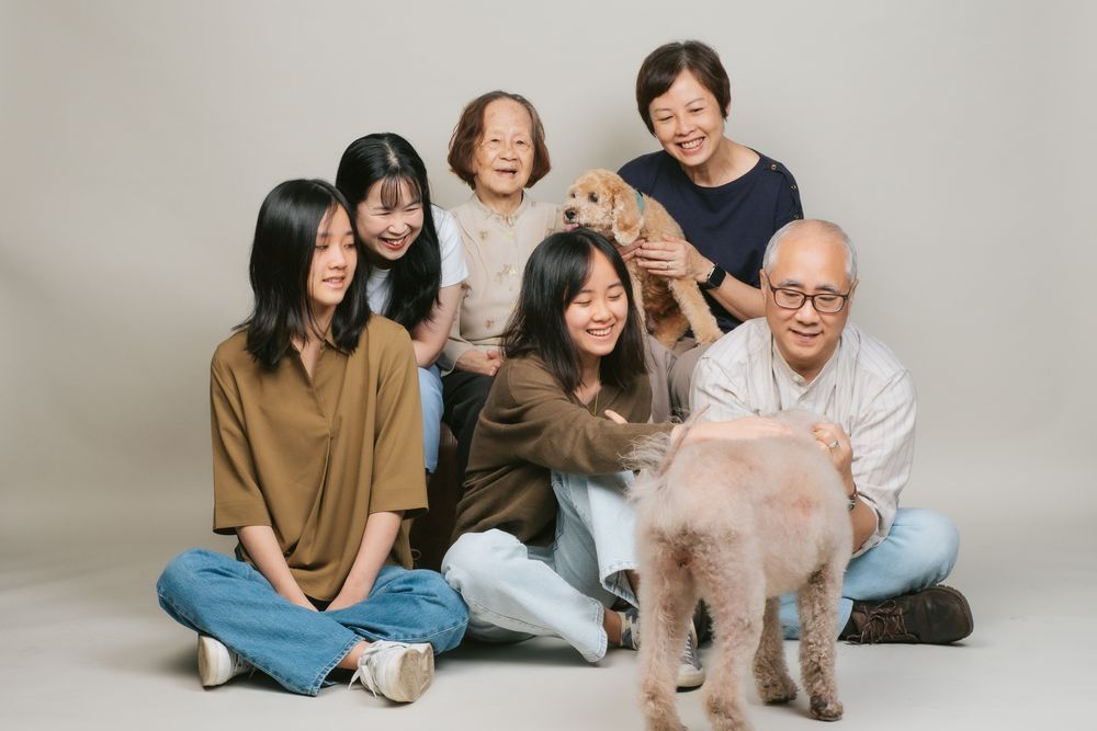 Families with Pets portrait by Furtographed